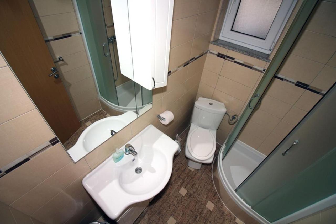 4 Bedroom Apartment In Tisno Zewnętrze zdjęcie