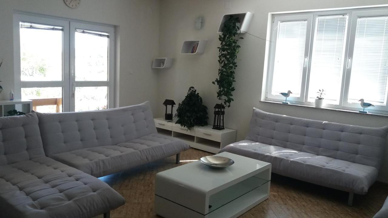 4 Bedroom Apartment In Tisno Zewnętrze zdjęcie
